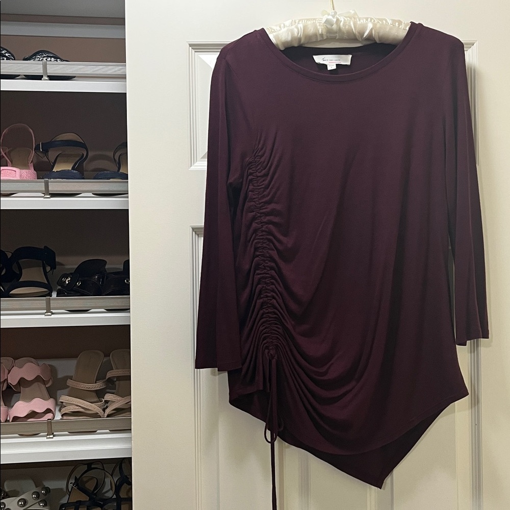 Vince Camuto Tee